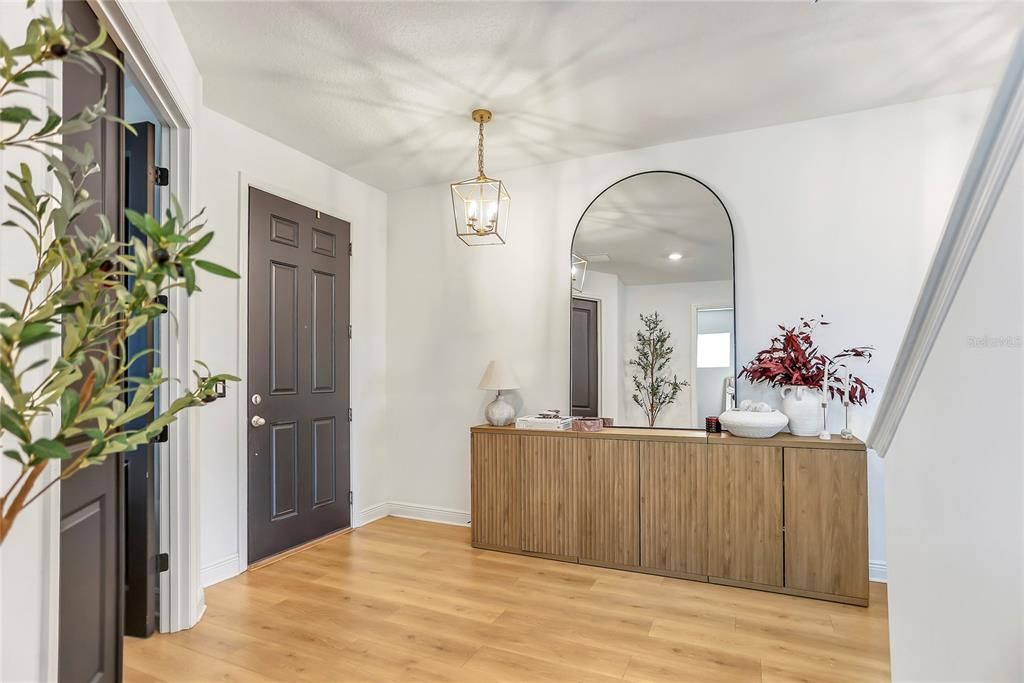 For Sale: $698,000 (3 beds, 2 baths, 2427 Square Feet)