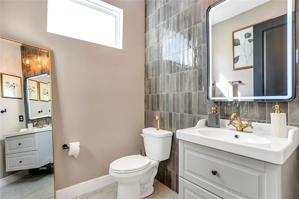 For Sale: $698,000 (3 beds, 2 baths, 2427 Square Feet)