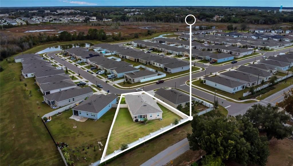 На продажу: $390,000 (4 спален, 2 ванн, 2209 Квадратных фут)