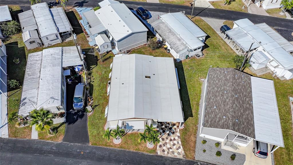 For Sale: $105,000 (2 beds, 2 baths, 1170 Square Feet)