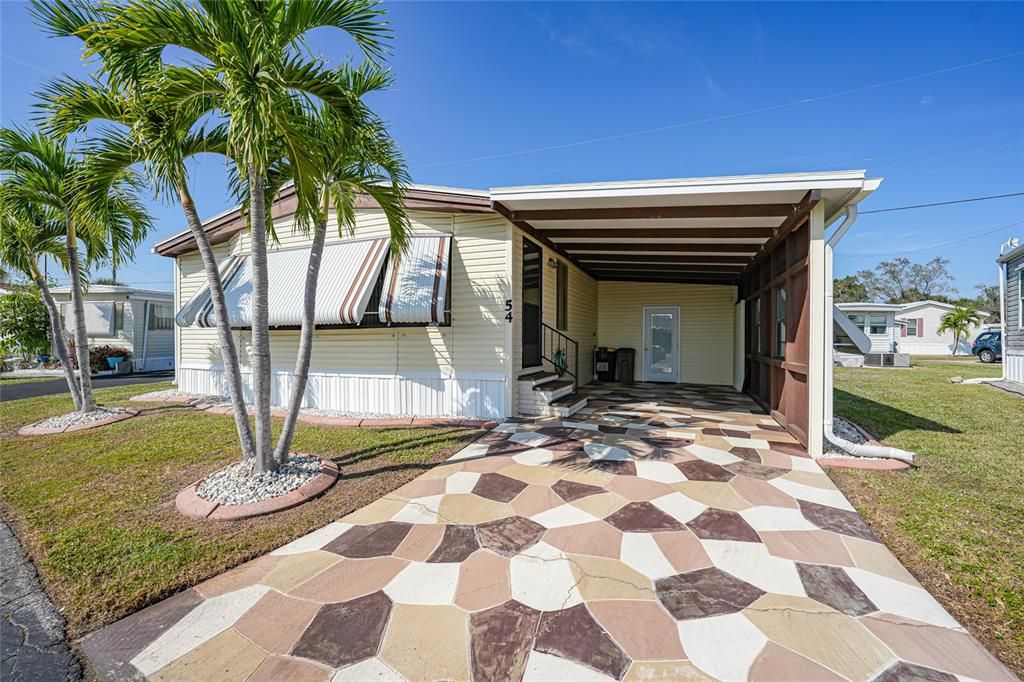 For Sale: $105,000 (2 beds, 2 baths, 1170 Square Feet)