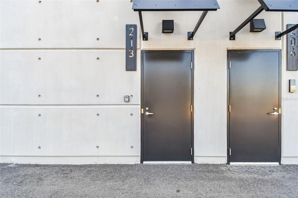 En Venta: $650,000 (0 camas, 0 baños, 1230 Pies cuadrados)