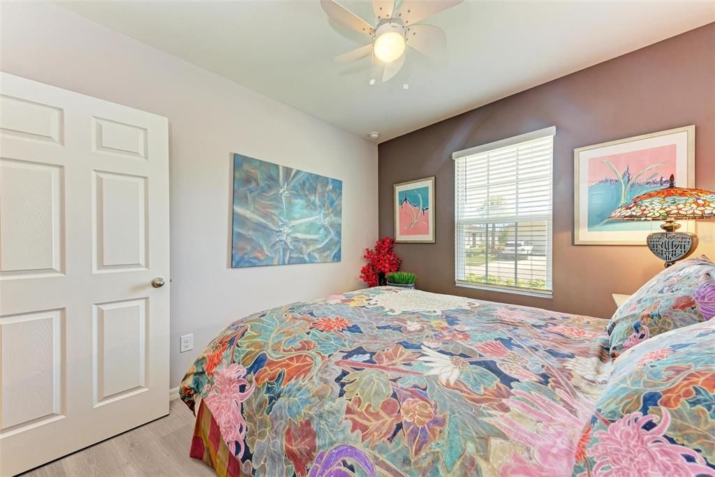 For Sale: $295,000 (2 beds, 2 baths, 1510 Square Feet)