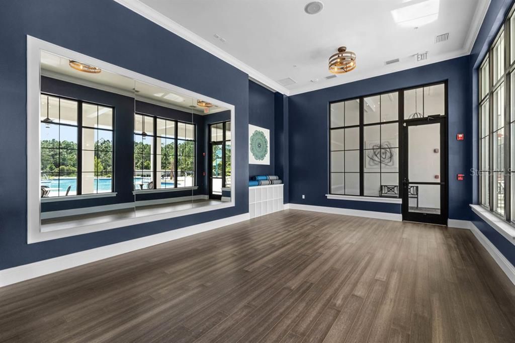 For Sale: $422,990 (4 beds, 2 baths, 1828 Square Feet)