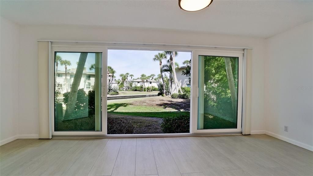 En Venta: $499,000 (2 camas, 2 baños, 1305 Pies cuadrados)