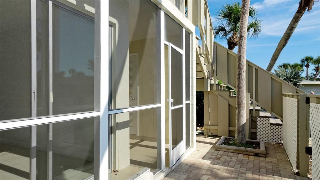 En Venta: $499,000 (2 camas, 2 baños, 1305 Pies cuadrados)