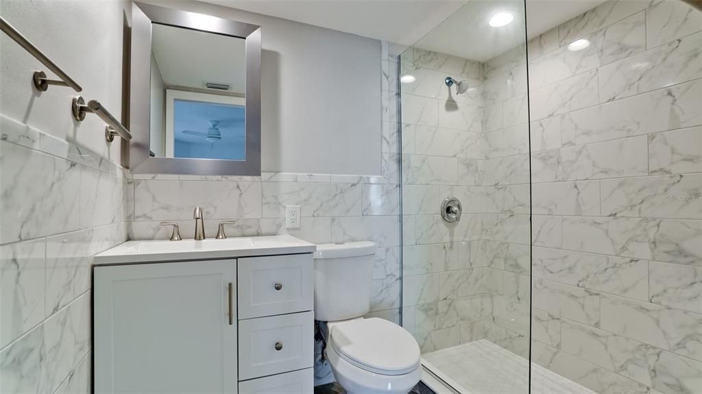 En Venta: $499,000 (2 camas, 2 baños, 1305 Pies cuadrados)