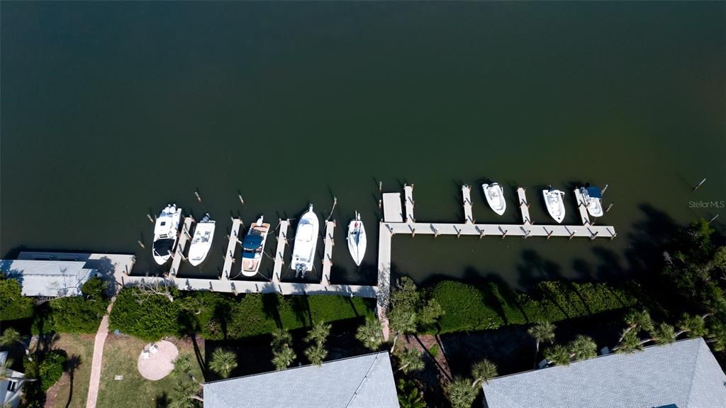 En Venta: $499,000 (2 camas, 2 baños, 1305 Pies cuadrados)