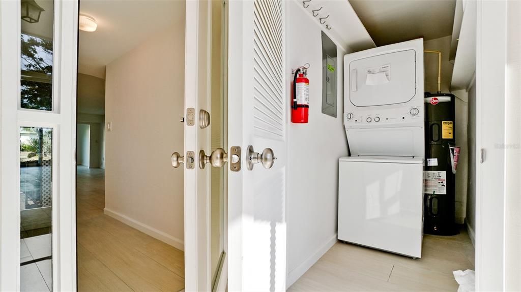 En Venta: $499,000 (2 camas, 2 baños, 1305 Pies cuadrados)