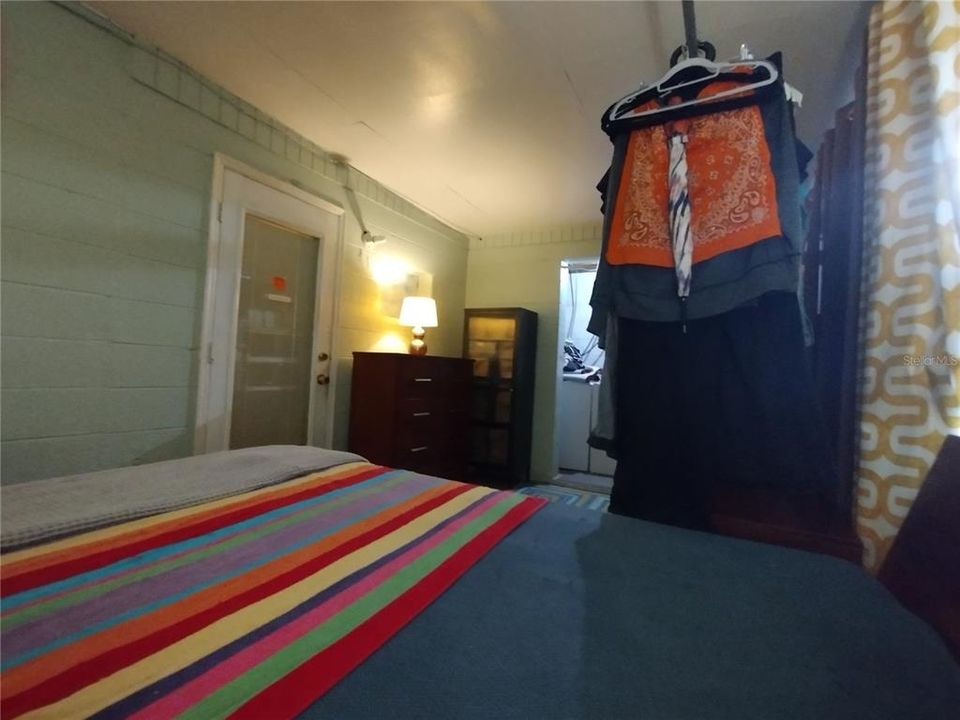 待售: $349,900 (4 贝兹, 2 浴室, 2145 平方英尺)