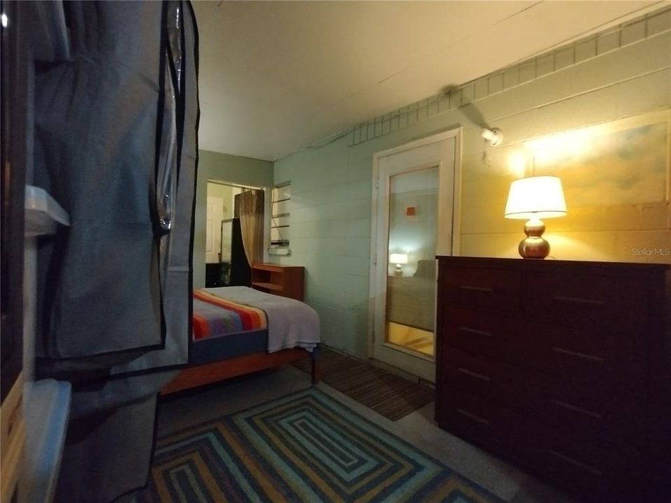 待售: $349,900 (4 贝兹, 2 浴室, 2145 平方英尺)