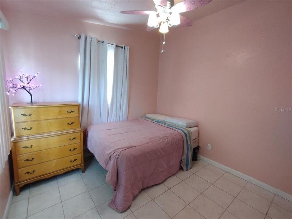 待售: $349,900 (4 贝兹, 2 浴室, 2145 平方英尺)