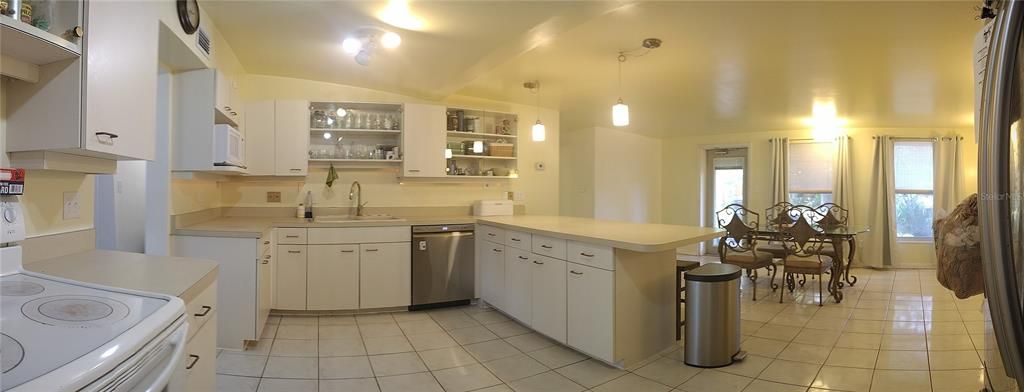 待售: $349,900 (4 贝兹, 2 浴室, 2145 平方英尺)