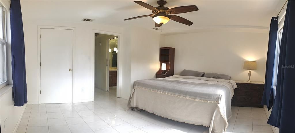 待售: $349,900 (4 贝兹, 2 浴室, 2145 平方英尺)