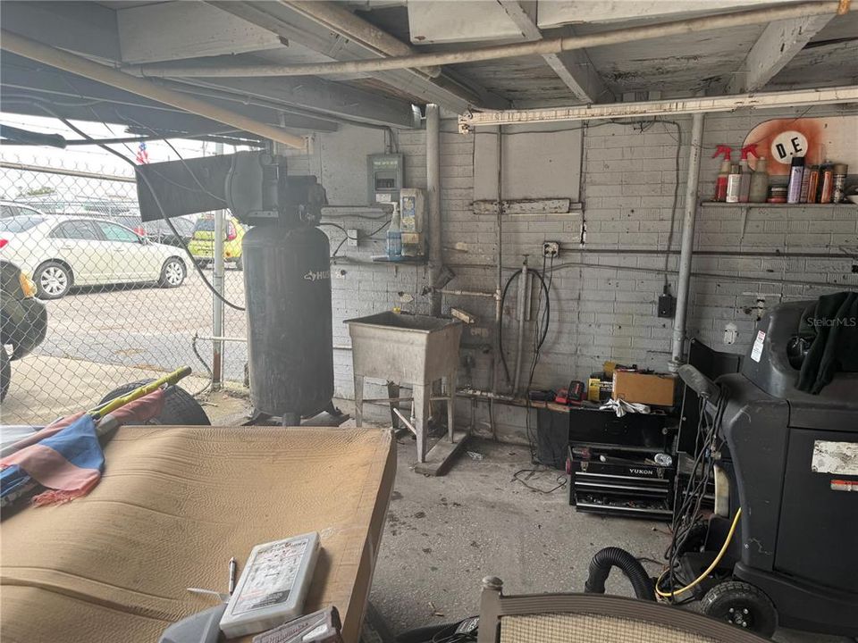 待售: $575,000 (0 贝兹, 0 浴室, 2502 平方英尺)