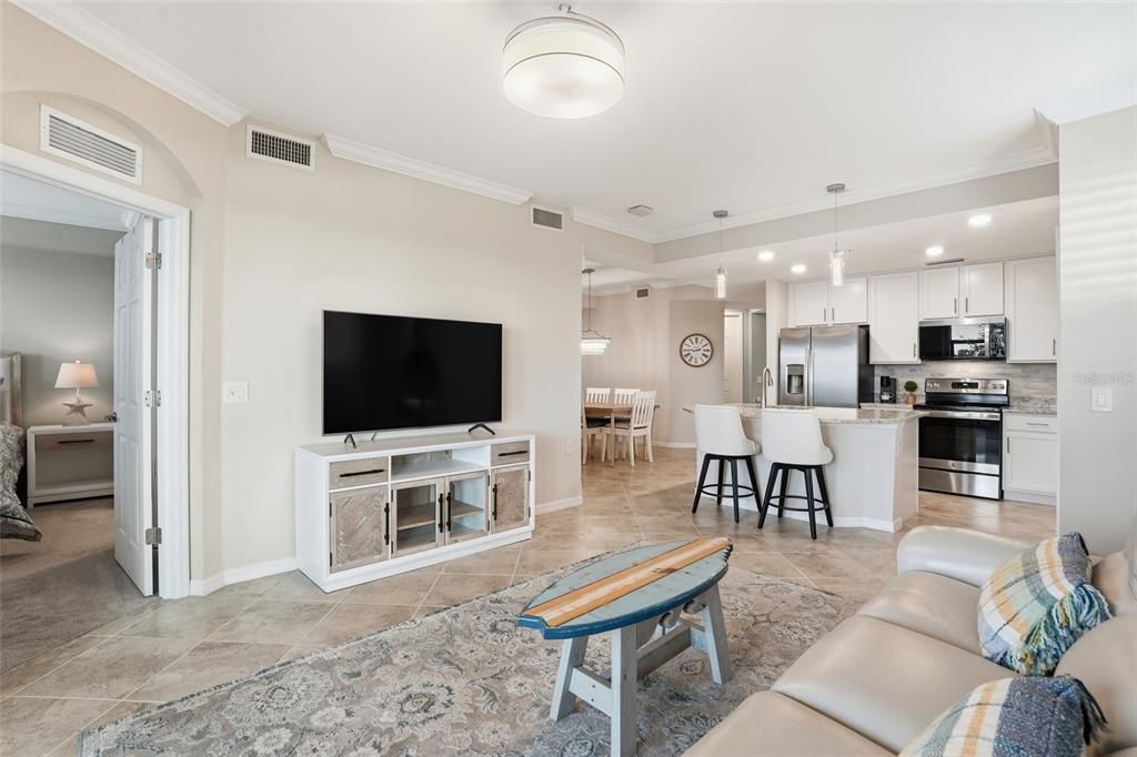 На продажу: $269,900 (3 спален, 2 ванн, 1407 Квадратных фут)