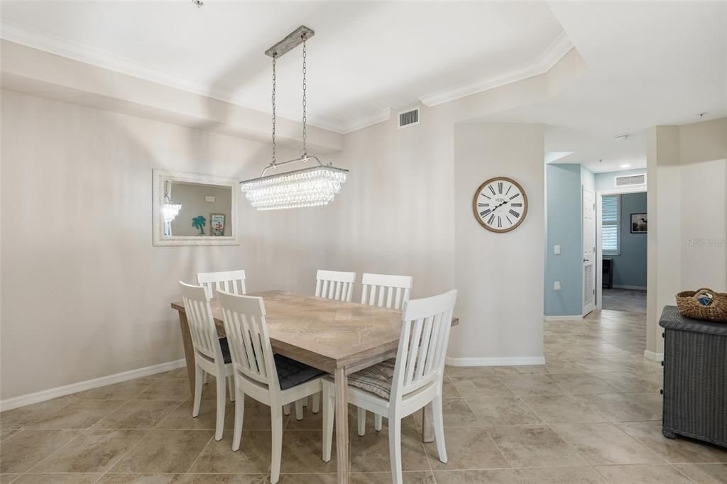 На продажу: $269,900 (3 спален, 2 ванн, 1407 Квадратных фут)