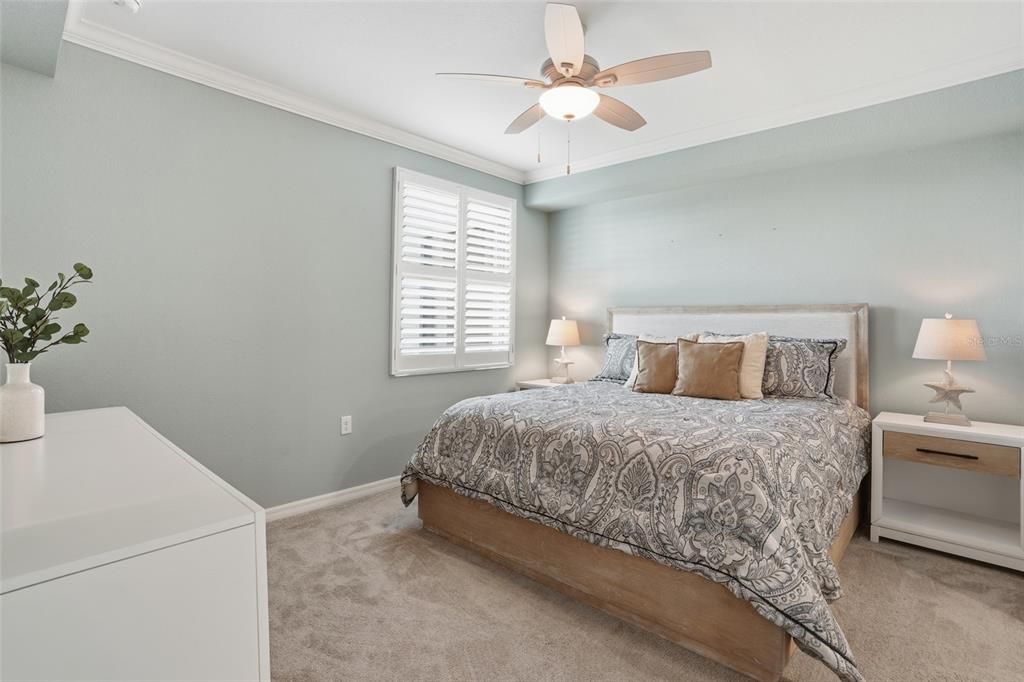 На продажу: $269,900 (3 спален, 2 ванн, 1407 Квадратных фут)