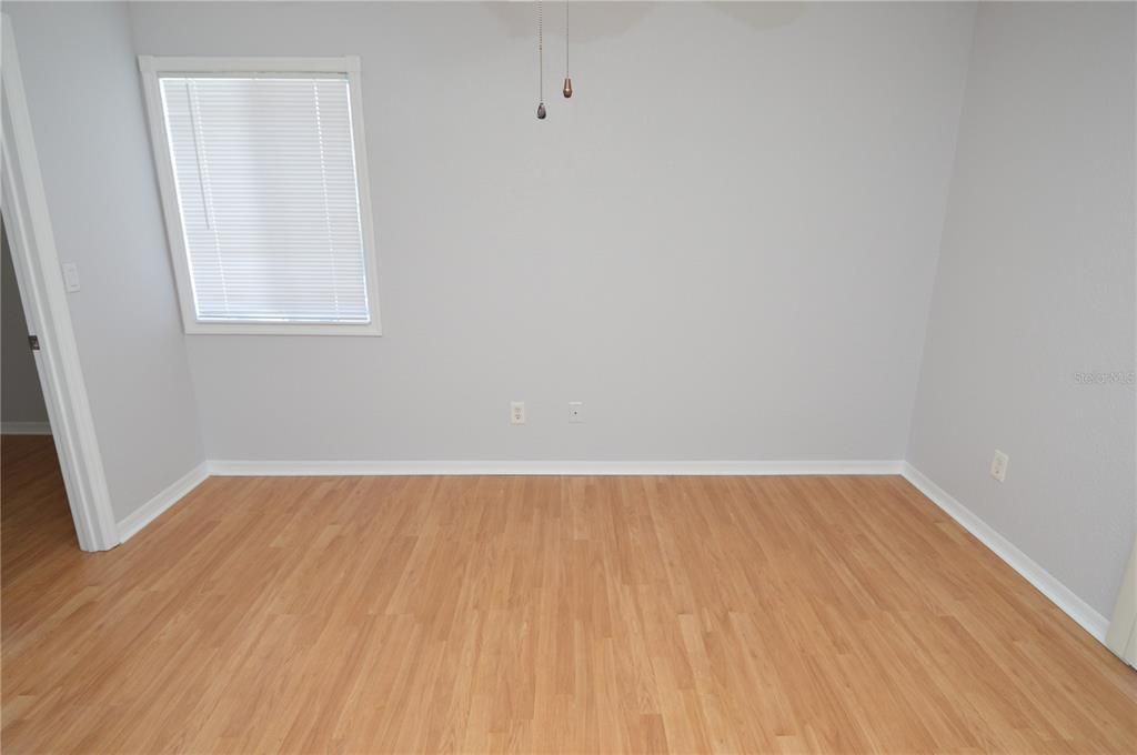 出租: $1,550 (1 贝兹, 1 浴室, 742 平方英尺)