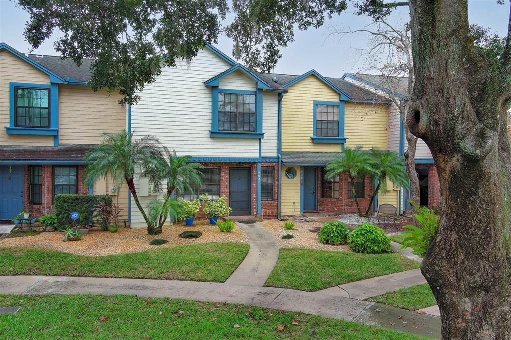 En Venta: $245,000 (2 camas, 2 baños, 1350 Pies cuadrados)