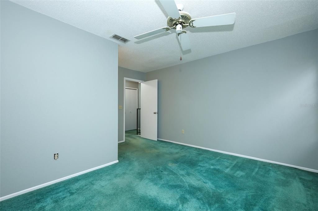 En Venta: $245,000 (2 camas, 2 baños, 1350 Pies cuadrados)