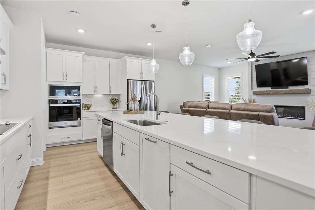 For Sale: $760,000 (4 beds, 3 baths, 3245 Square Feet)