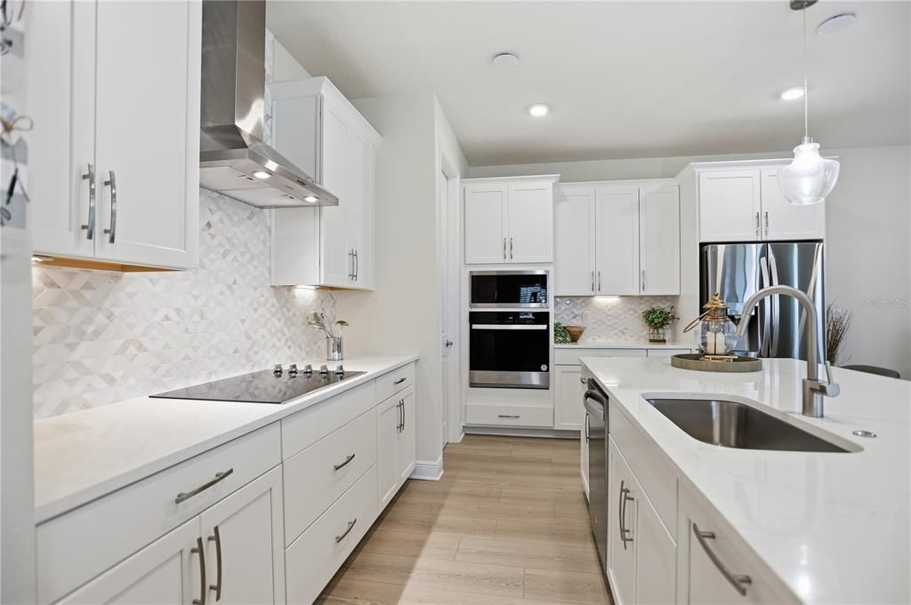 For Sale: $760,000 (4 beds, 3 baths, 3245 Square Feet)