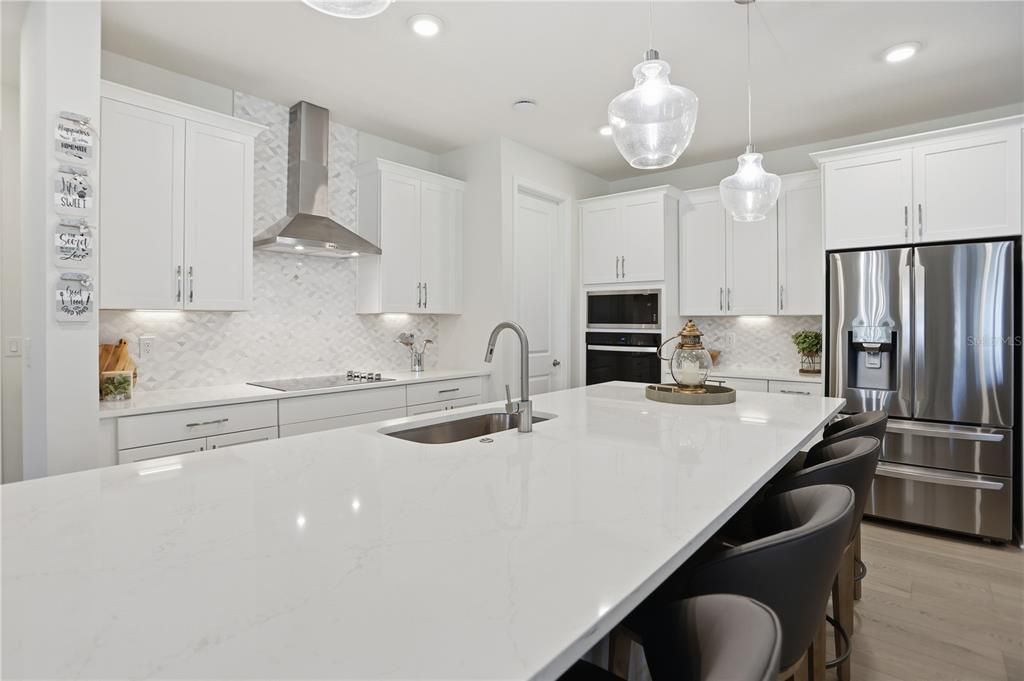 For Sale: $760,000 (4 beds, 3 baths, 3245 Square Feet)