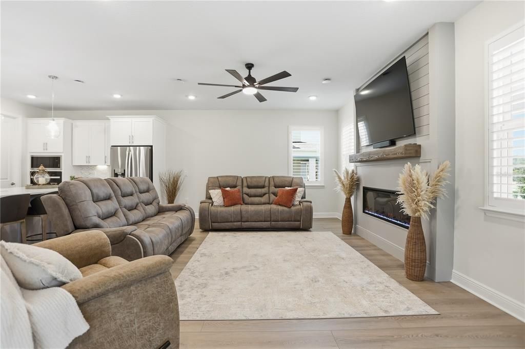 For Sale: $760,000 (4 beds, 3 baths, 3245 Square Feet)