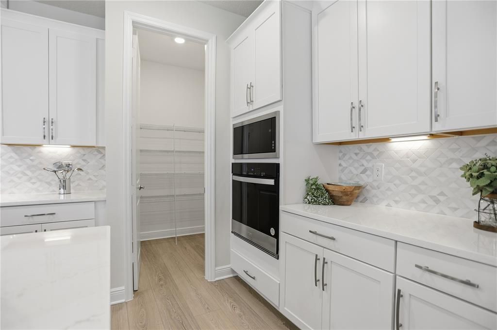 For Sale: $760,000 (4 beds, 3 baths, 3245 Square Feet)