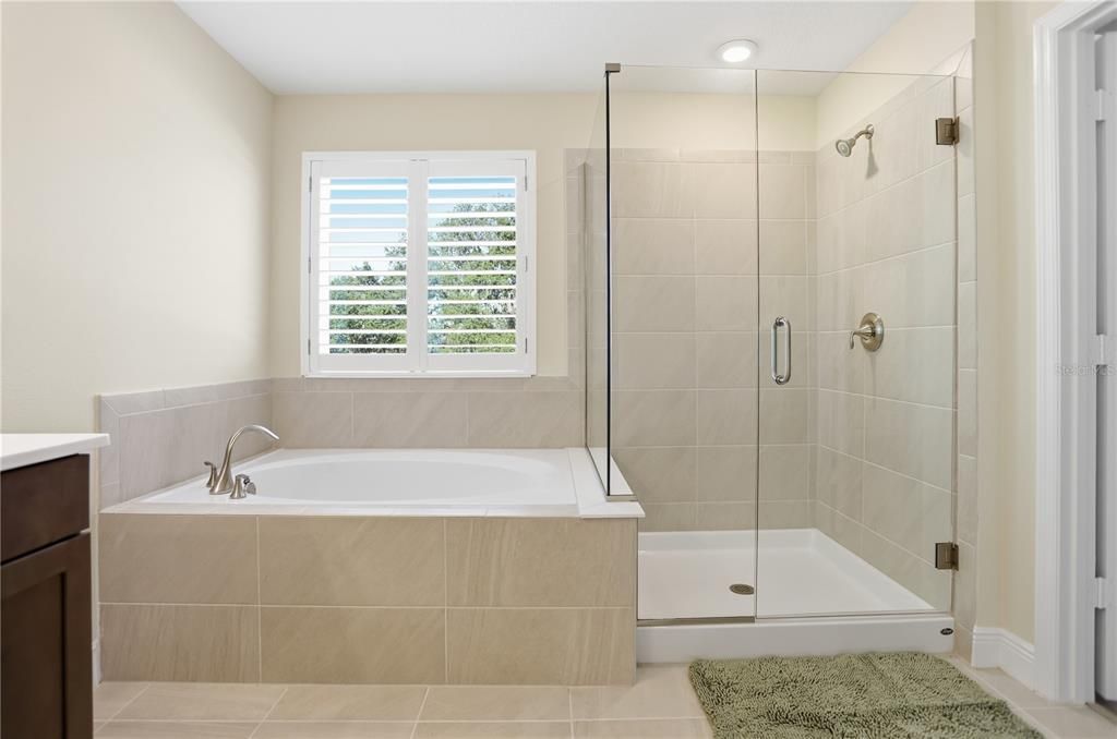 For Sale: $760,000 (4 beds, 3 baths, 3245 Square Feet)