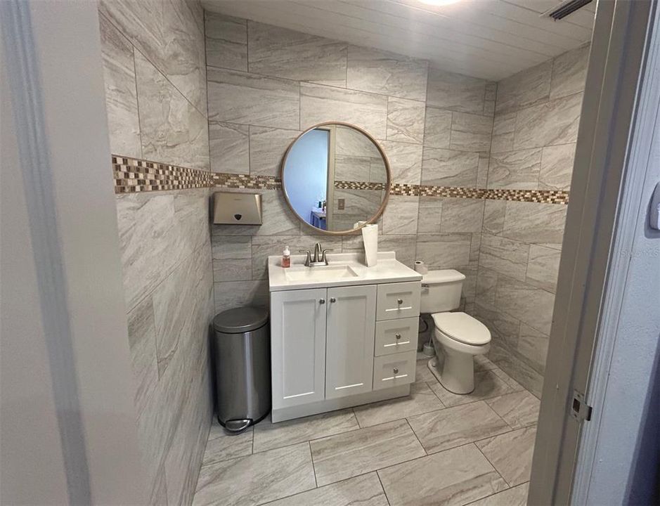 For Sale: $76,800 (0 beds, 0 baths, 18400 Square Feet)