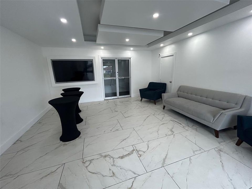 For Sale: $76,800 (0 beds, 0 baths, 18400 Square Feet)