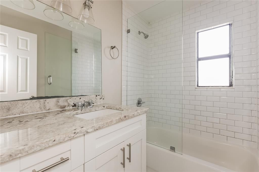 В аренду: $2,485 (4 спален, 2 ванн, 1338 Квадратных фут)