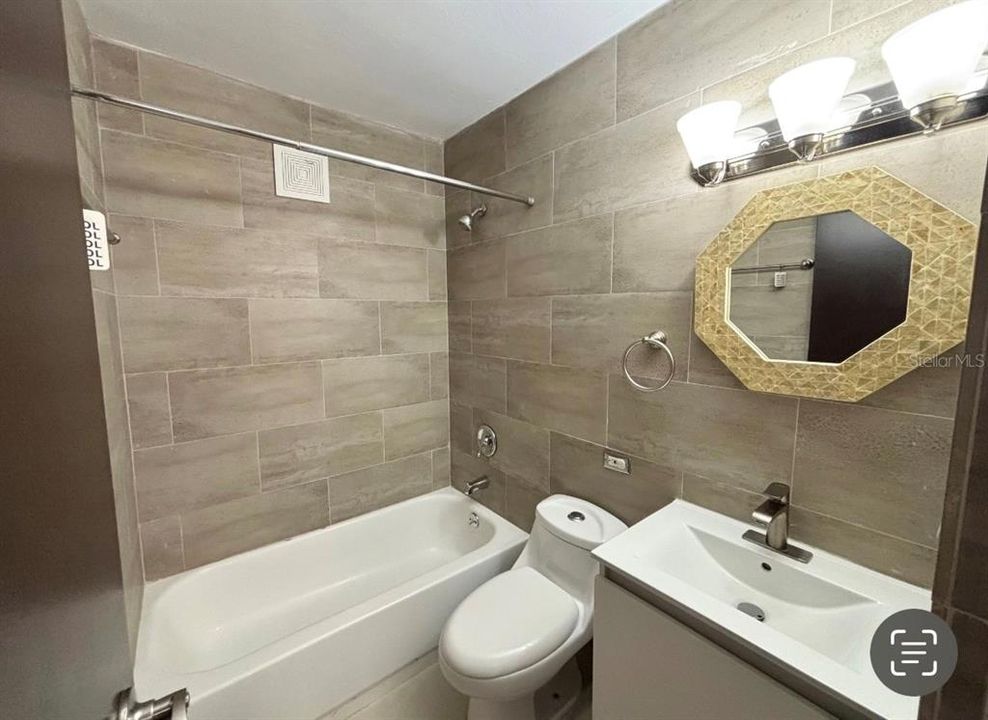 En Renta: $2,350 (3 camas, 2 baños, 1432 Pies cuadrados)