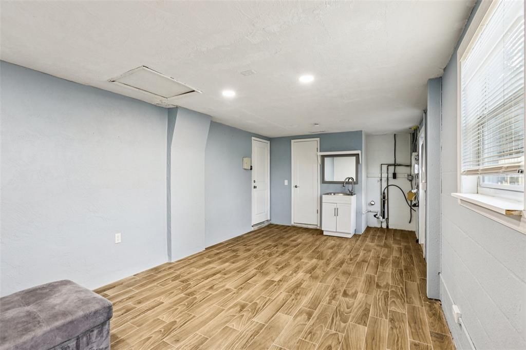 En Venta: $250,000 (2 camas, 2 baños, 1358 Pies cuadrados)