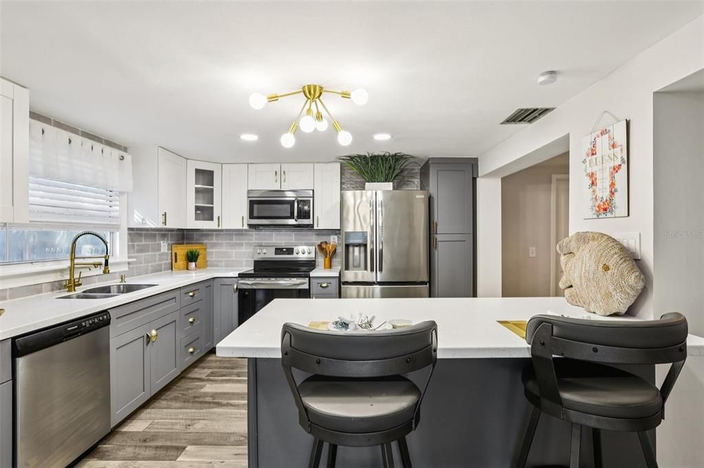 En Venta: $250,000 (2 camas, 2 baños, 1358 Pies cuadrados)