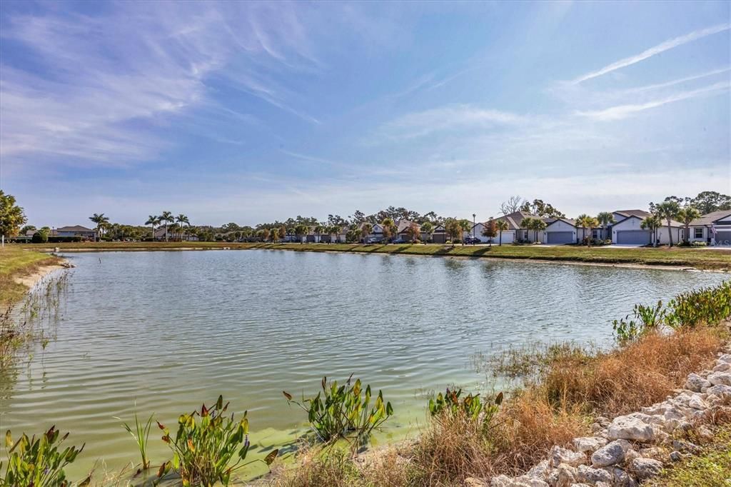 En Venta: $364,900 (2 camas, 2 baños, 1462 Pies cuadrados)