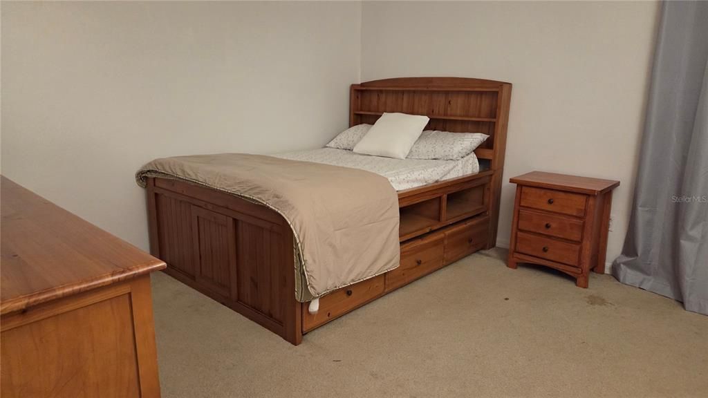 For Rent: $2,500 (4 beds, 2 baths, 2086 Square Feet)