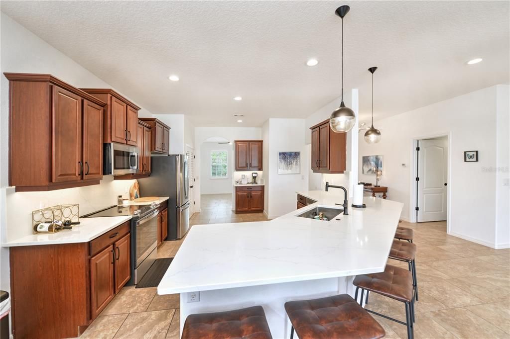 For Sale: $495,000 (3 beds, 2 baths, 2167 Square Feet)