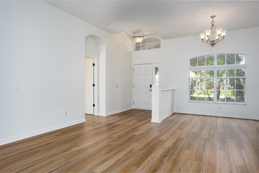 For Sale: $599,900 (4 beds, 3 baths, 2139 Square Feet)