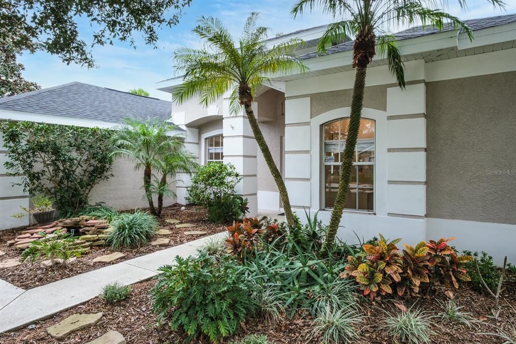 For Sale: $599,900 (4 beds, 3 baths, 2139 Square Feet)