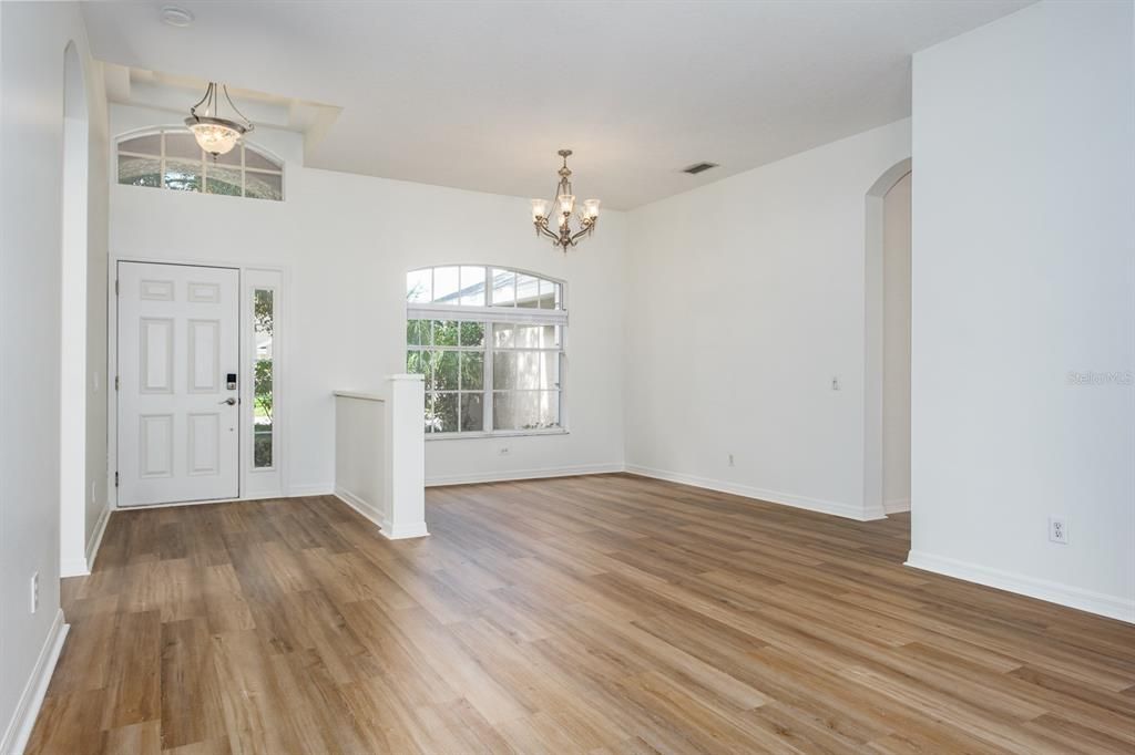 For Sale: $599,900 (4 beds, 3 baths, 2139 Square Feet)