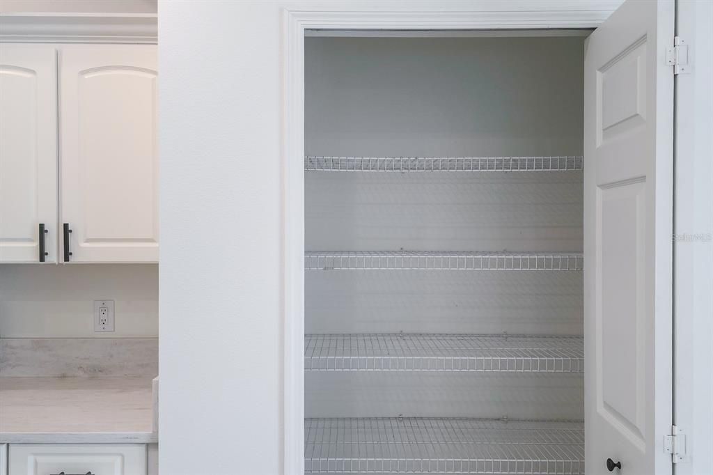 For Sale: $599,900 (4 beds, 3 baths, 2139 Square Feet)