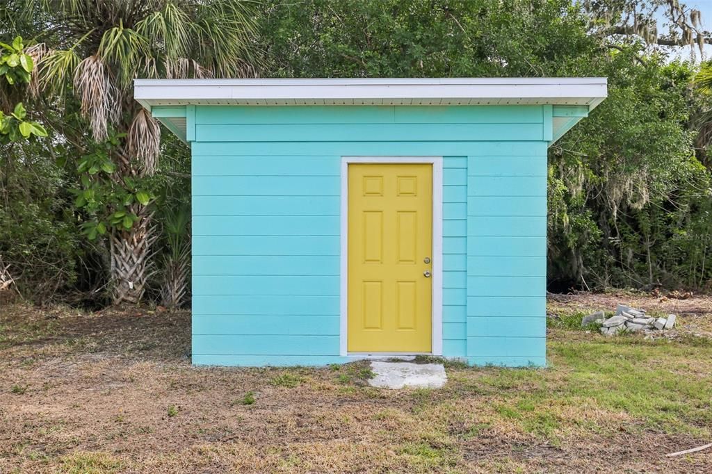 For Sale: $400,000 (3 beds, 3 baths, 1538 Square Feet)