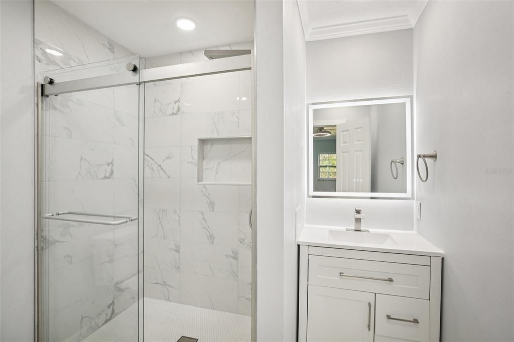 For Sale: $400,000 (3 beds, 3 baths, 1538 Square Feet)