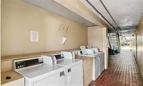 For Sale: $60,000 (1 beds, 1 baths, 276 Square Feet)