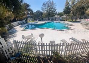 For Sale: $60,000 (1 beds, 1 baths, 276 Square Feet)