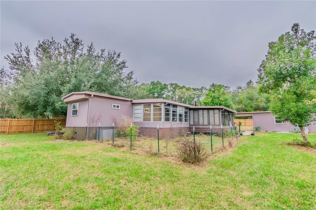 待售: $140,000 (2 贝兹, 2 浴室, 1140 平方英尺)