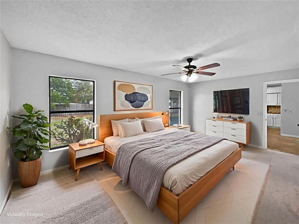 En Venta: $295,000 (3 camas, 2 baños, 1422 Pies cuadrados)